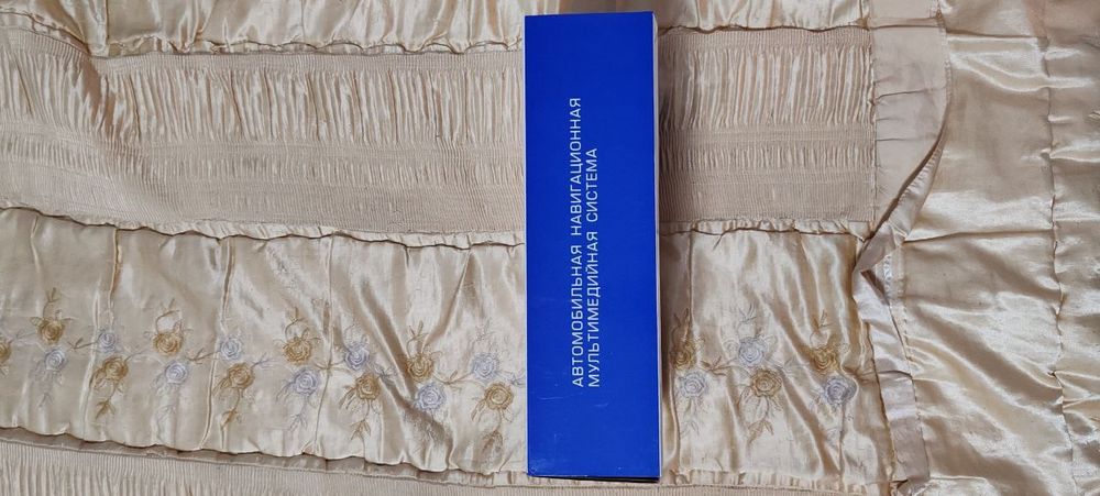 Продается Монитор для авто