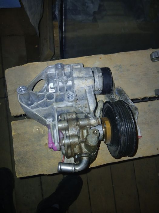 Продам гур фольксваген поло