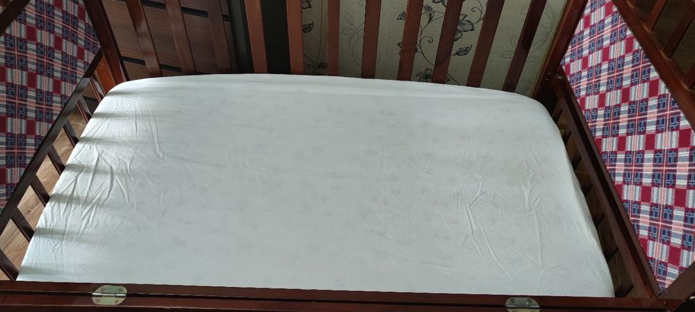 Продам манеж детский