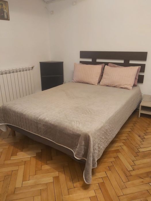 Garsonieră zona Capitol