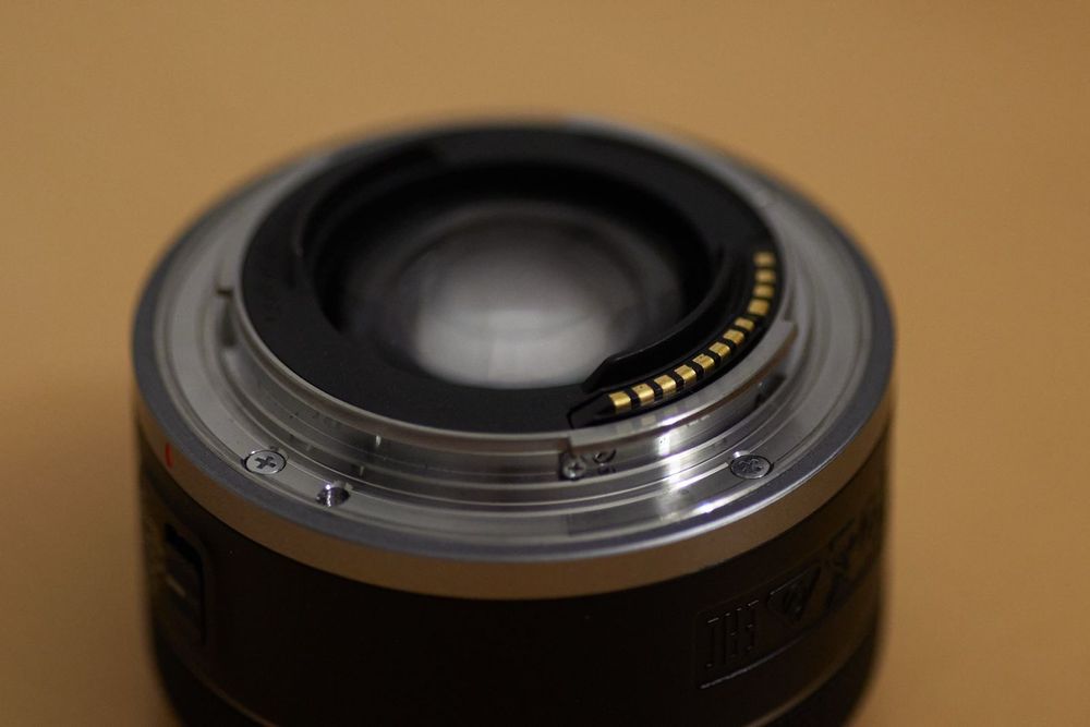 Canon RF 16mm f/2.8 STM - Garanție