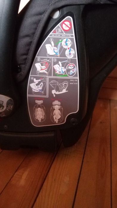 Продавам детски столчета за кола за кола