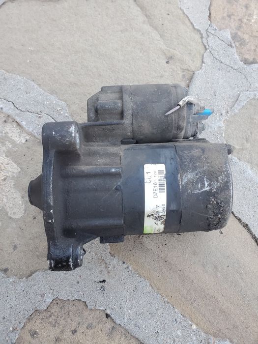 Стартер Valeo за Citroen Peugeot 1.1 - 1.4 бензин