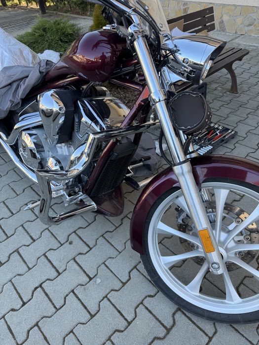 Honda Fury VT1300CX 2010-2025  Engine guard Highway Crash Bar Chrome CUSTOM