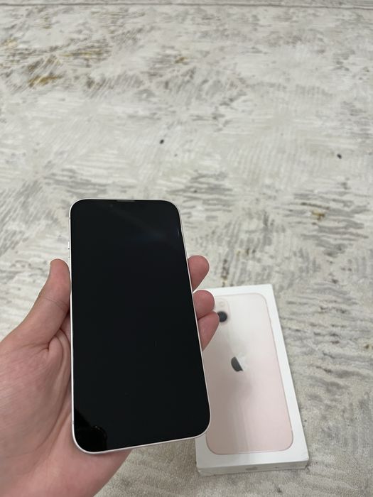 iPhone 13 256GB В Хорошем состоянии