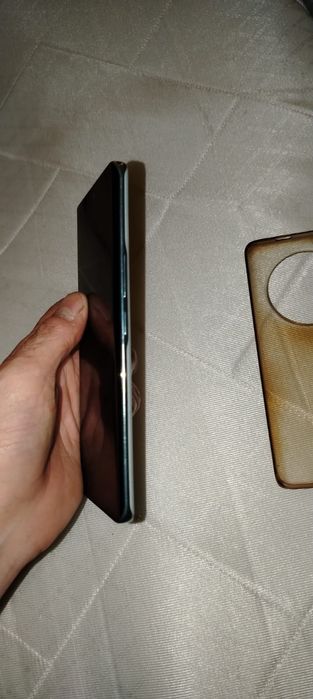 Продаю HONOR X9C