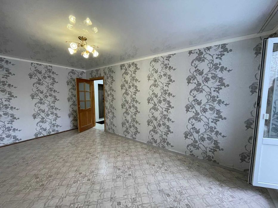 Сдам 1 комн кв в 19-м МКР