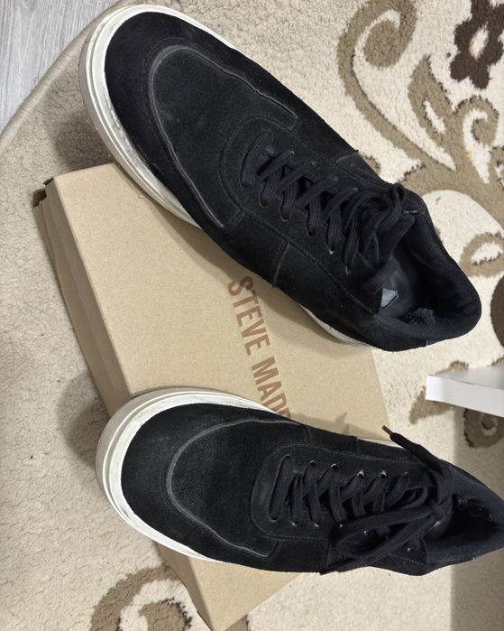 Steve Madden adidasi