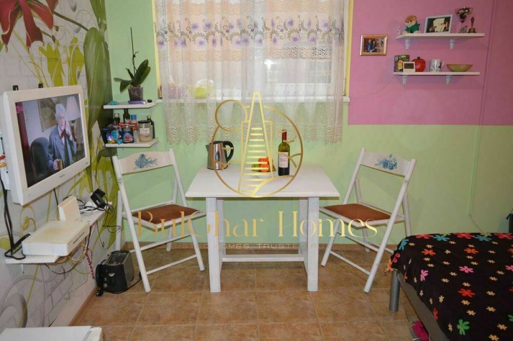 Дава се под наем Едностаен апартамент в Варна, Морска градина - 24 кв.м за 293.76 € - Снимка #18