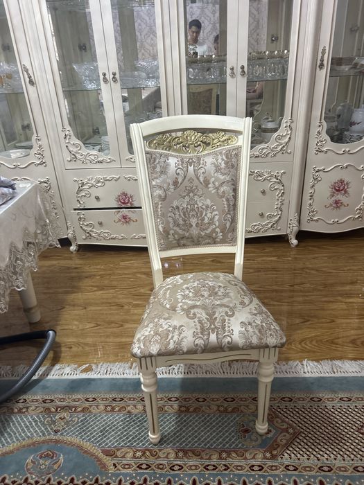 Продаем столы . Шиели