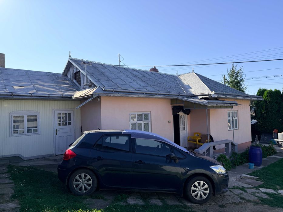 Casa cu anexe gospodaresti, livada si gradina