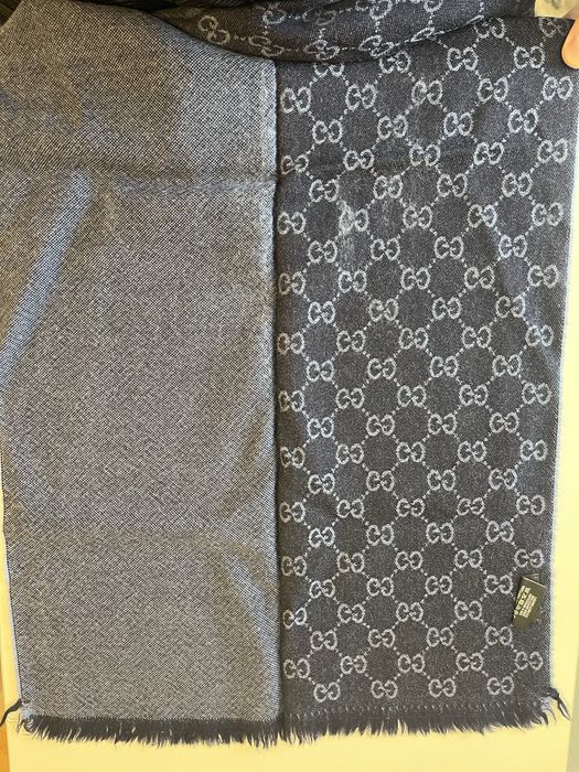 Продам шарф Gucci