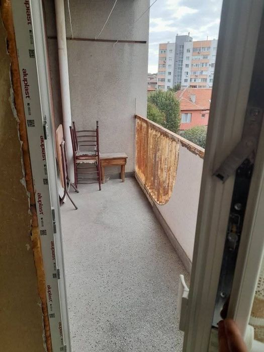 Продавам  3-стаен апартамент