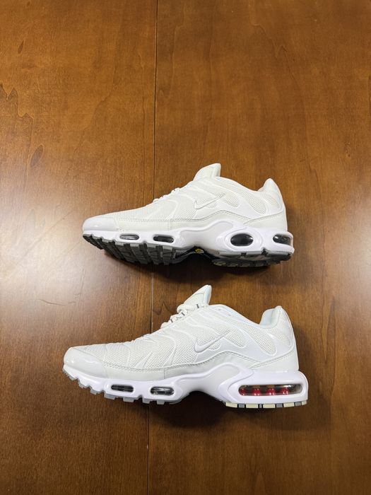 Nike Air Tn 42 /43 /44 noi new