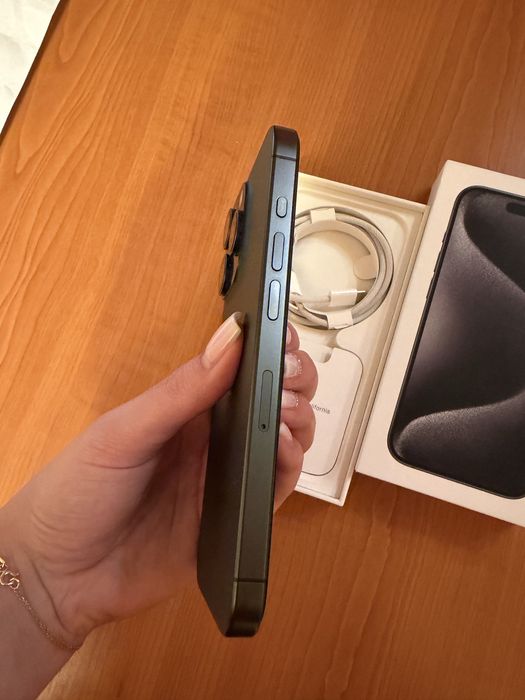 iPhone 15 Pro Black Titanium