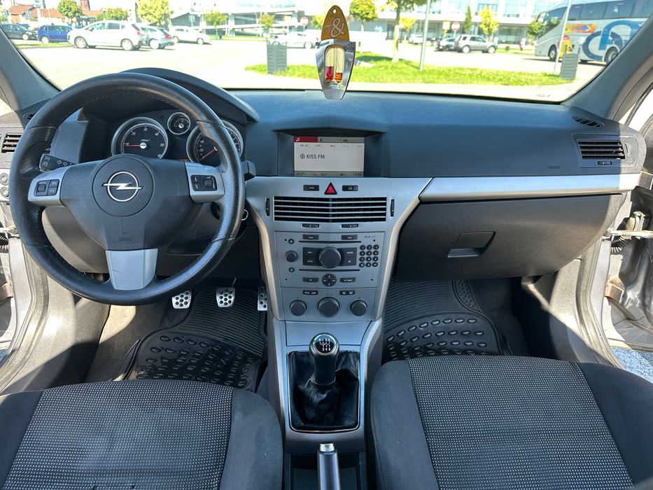 Opel Astra H Station Wagon 1.9 CDTI 110 kW 150 Cp 16v