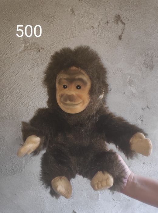 Игрушки для девочек (домик для кукол/лошади)