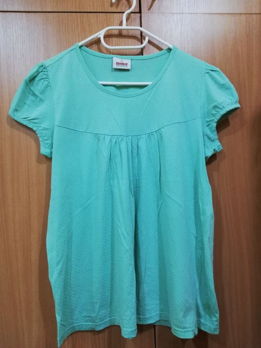 Rochii, bluze 20 lei/2 bucăți