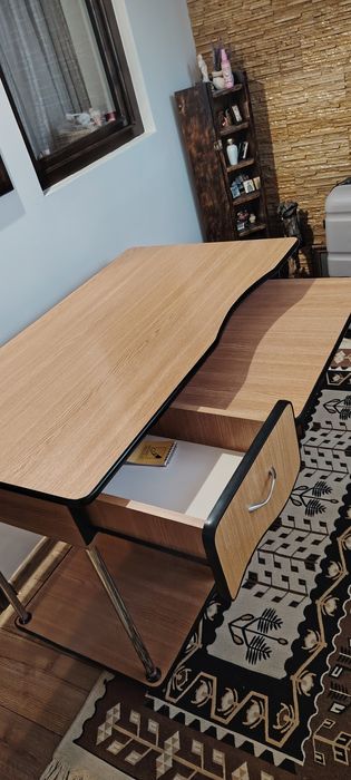 Birou din pal în stare bună