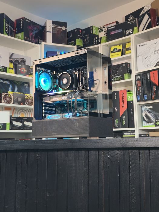 PC  Ryzen 5 5600X MSI RTX 3080 10GB  32GB RAM  750w Gold  NVME pcie 4