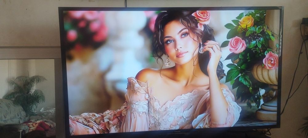 Продается тв Самсунг смарт  43N5500(оригинал).