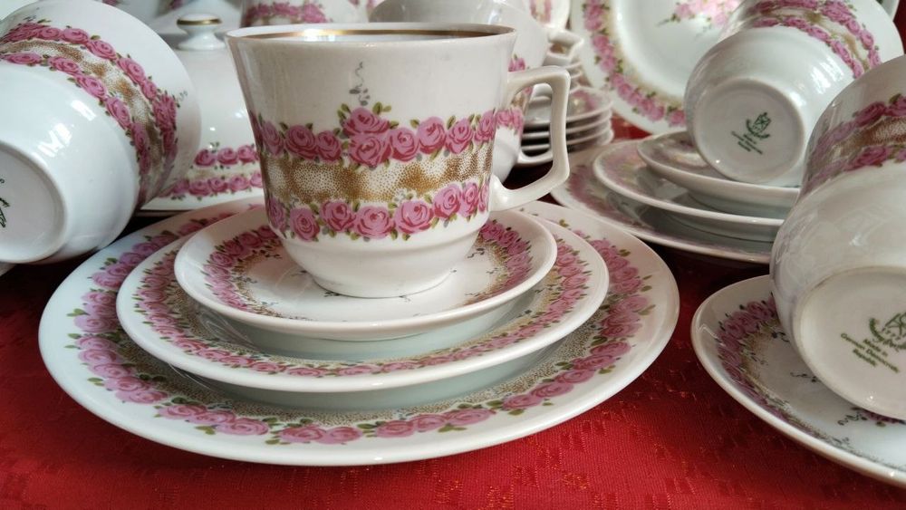 Немецкий чайный сервиз на 12 персон