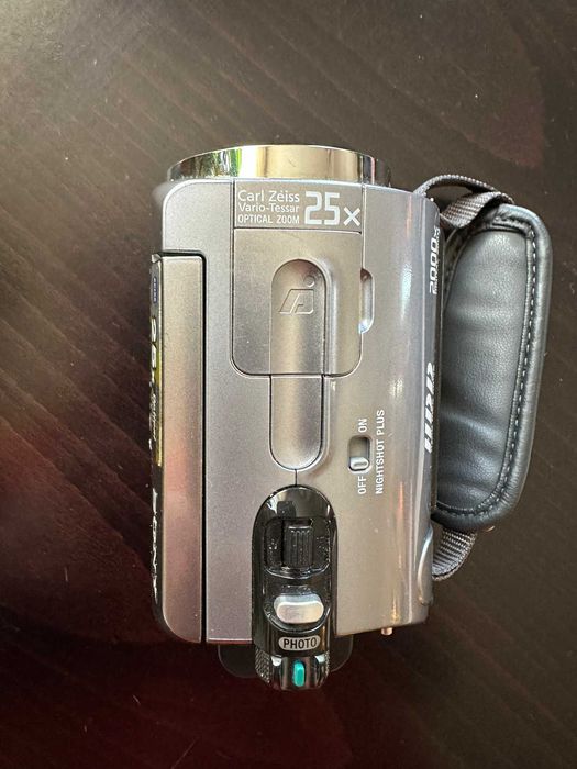 Видеокамера SONY DCR-SR82 HDD 60GB Handycam