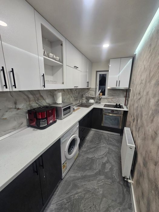 Inchiriez Apartament 2 camere