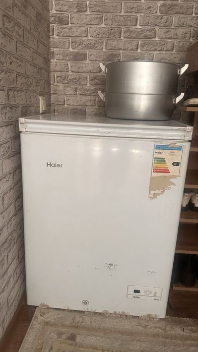 Морозильник в отличном состоянии