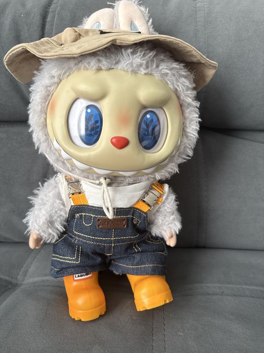 Продам Лабубу новый