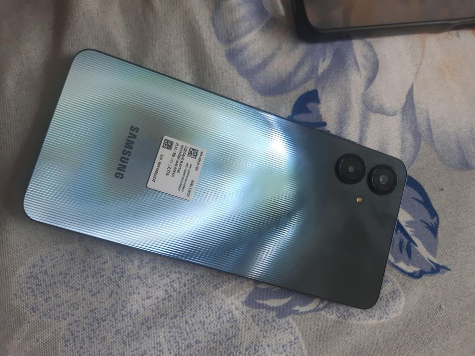 Продам galaxy A06 128gb.