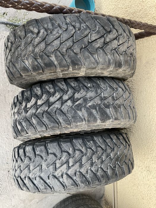 Шины грязевые 3шт 265,75 р16