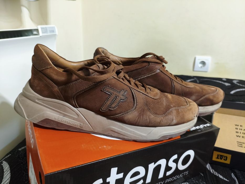 Обувки от естествена кожа TOGOSHI