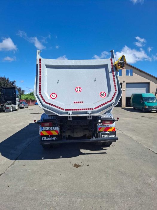 Volvo 8X4 de vanzare