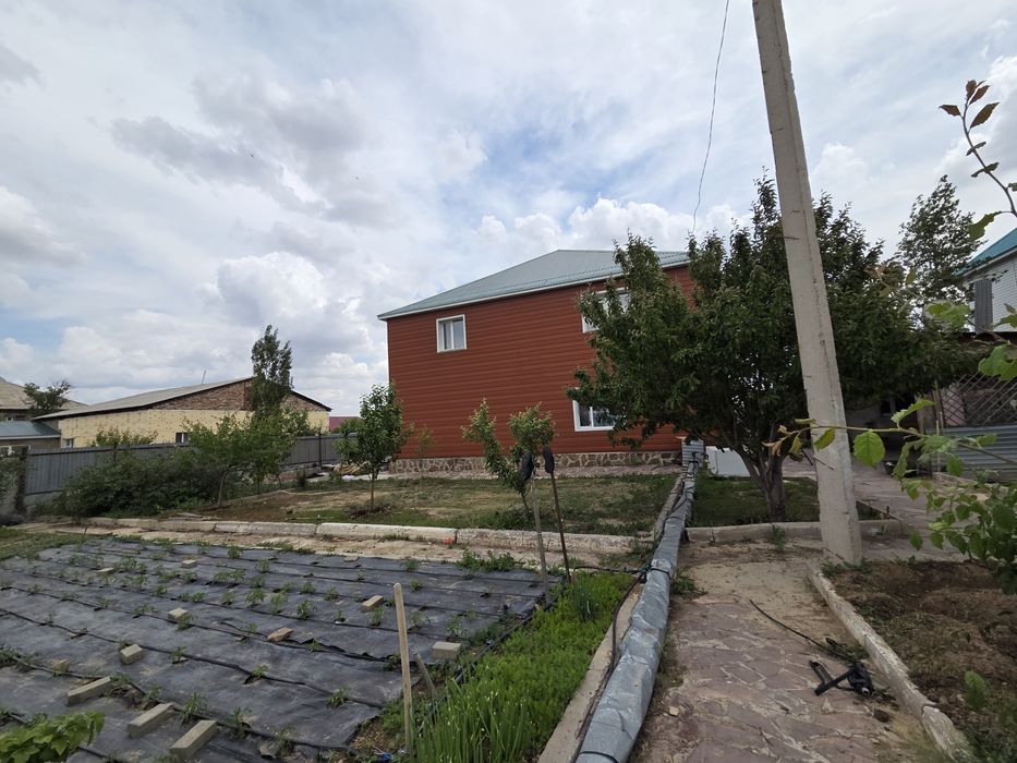 Продаётся дом , напротив площади шахтеров