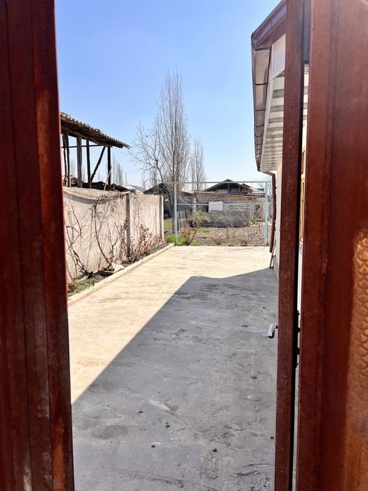 7.3 sotok uchastka uzimniki. Srochna sotaman.