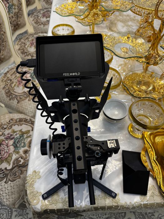 Sony a6500 rig mate box va manitor birgalikda sotiladi aloqaga chiqing