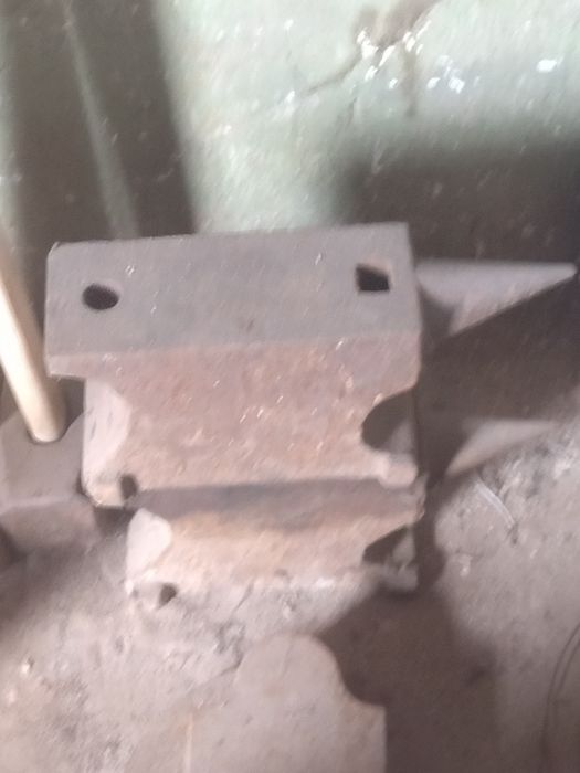 Наковальня 32кг производство ссср