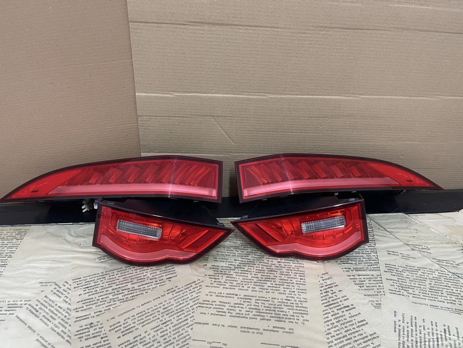 Triple stopuri spate stanga dreapta cu led Jaguar F-PACE 2016-2020