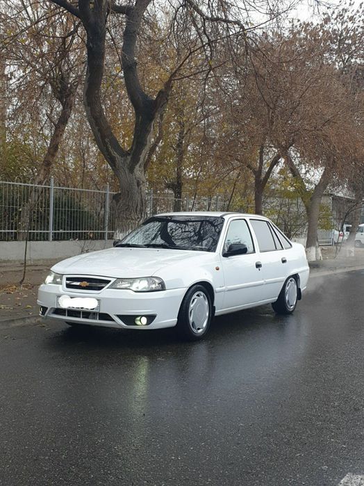 Нексия 2 сотилади