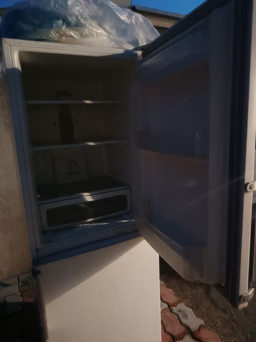 Холодильник для запчасти