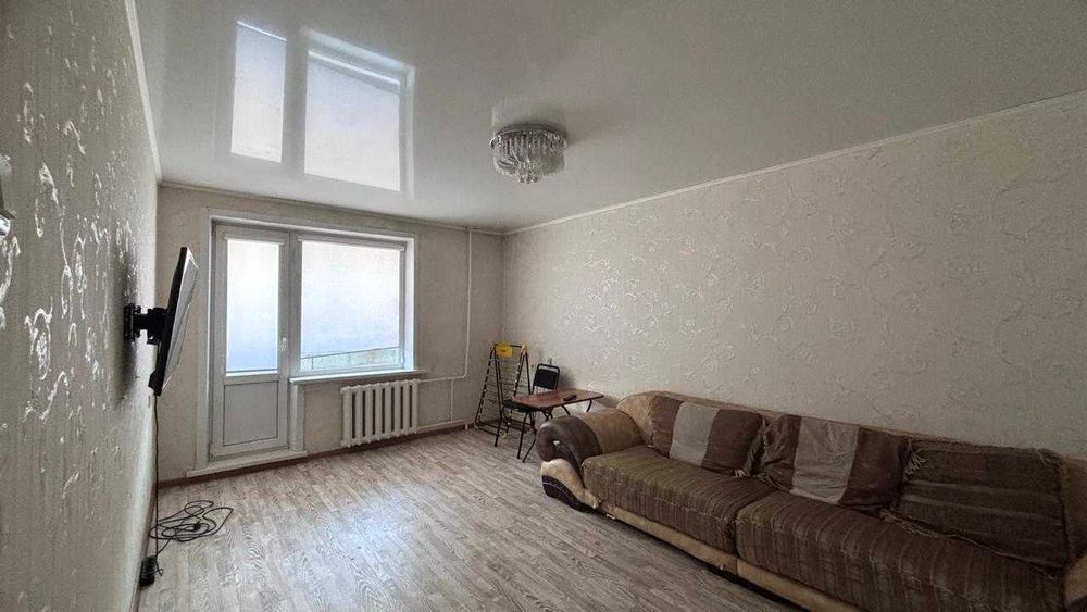 Продается 2х квартира по проспекту Абая