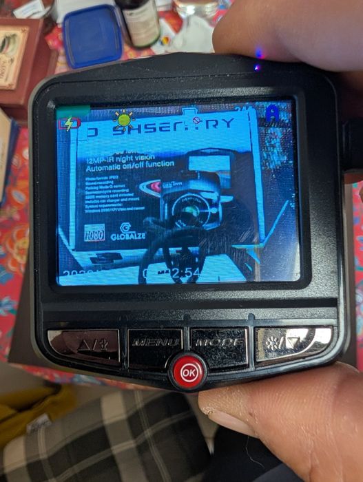 Cameră auto DVR Dashsentry Full HD 2080p.noua+card 32 GB inclus.
