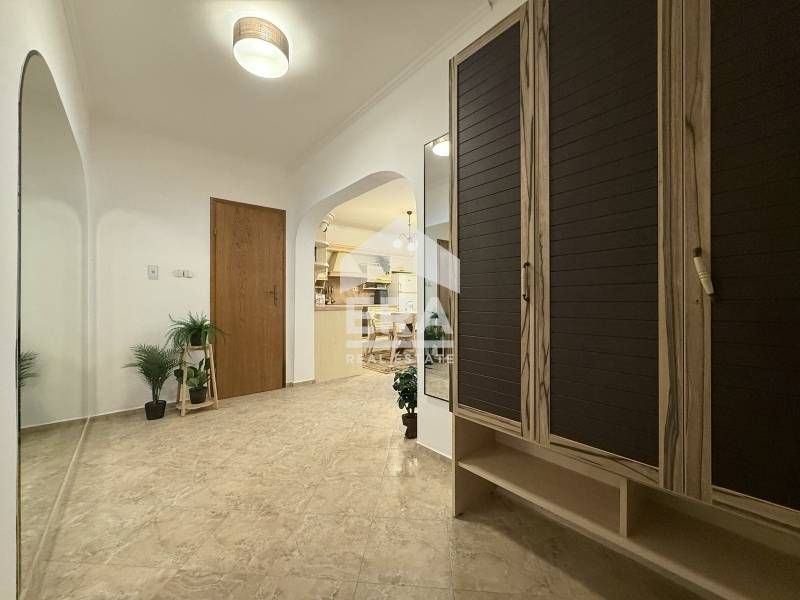 Продава се Двустаен апартамент в София, Манастирски ливади - 70 кв.м за 1887 €/кв.м - Снимка #6