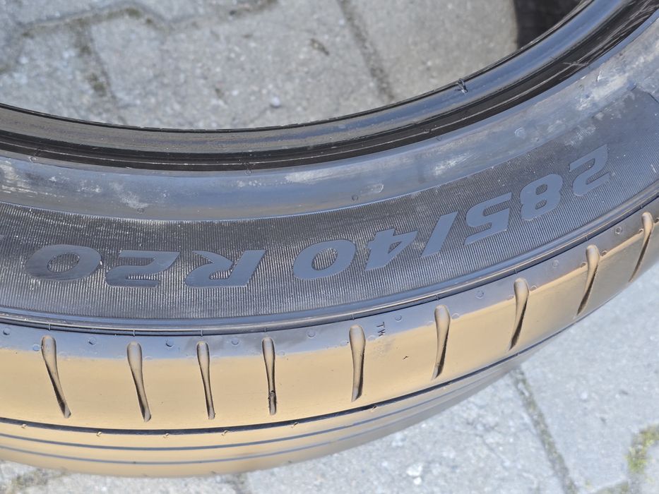 285 40 20 Pirelli