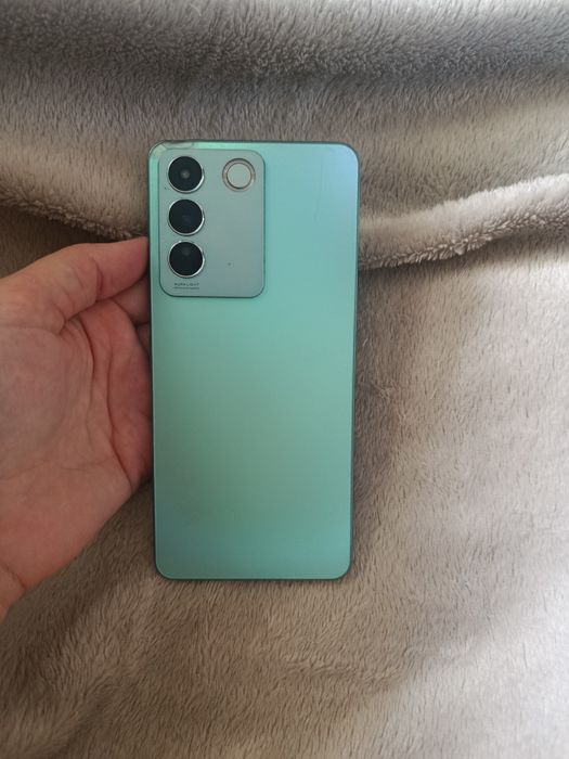 Обмен или продам vivo v 27e