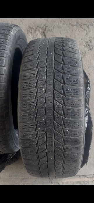 Автошины 215/55/17