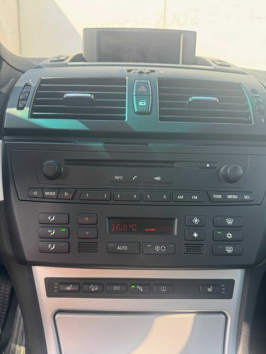Vând BMW X3 x drive