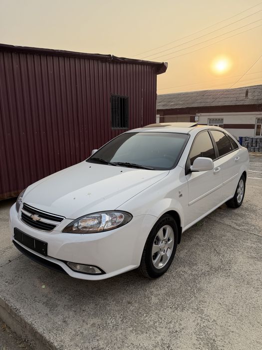 Chevrolet Jentra 3-P Style Metan Yumshoq balon