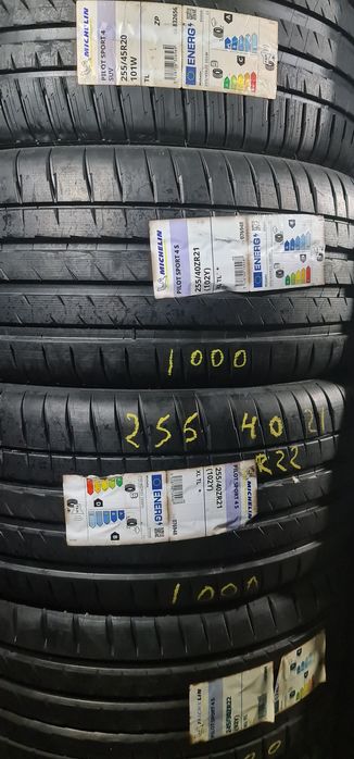 234 45 21 si 255 40 21 Anvelope Noi vara